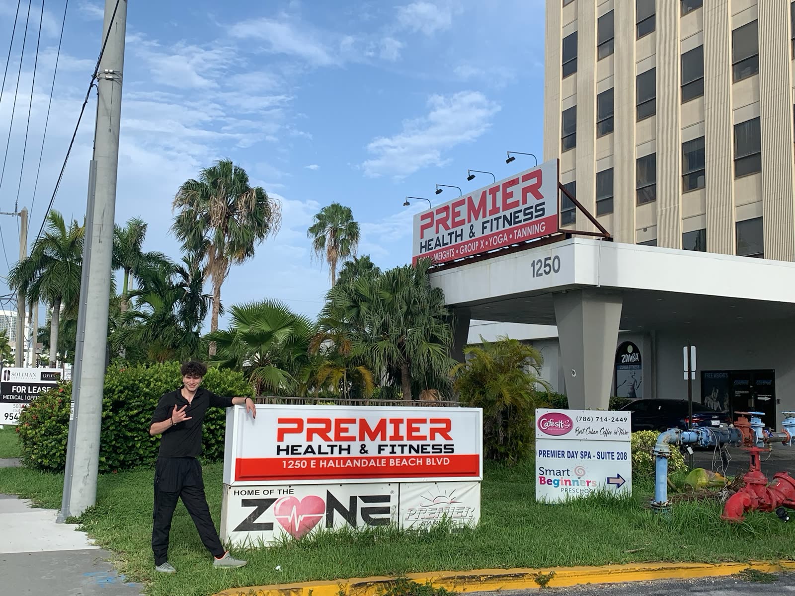 Tristan Gross visiting the Premier Health & Fitness business location